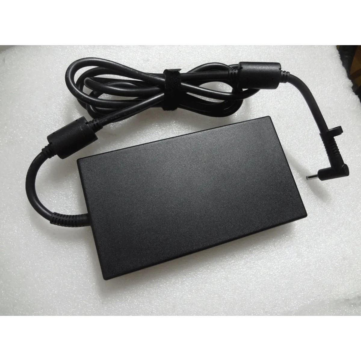 HP M85395-001 928429-002 835888-001 Adaptör | 200W | Dünya Grup