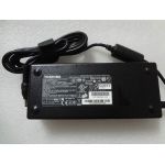 Orjinal Toshiba Satellite A40 Notebook Adaptörü