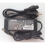 Orjinal Toshiba Portege M780-10U Notebook Adaptörü