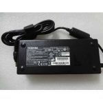 Toshiba Satellite S70-B-10V Notebook 19V 6.32A 120W Orjinal Adaptörü