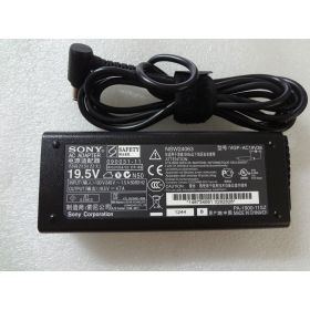 Orjinal Sony VAIO PCG-81114L Notebook Adaptörü