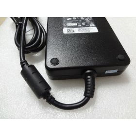 Orjinal QF9-00283 Dell Alienware 15 R2 Notebook Adaptörü