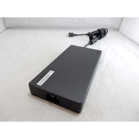 Lenovo ThinkPad Yoga P40 P50 P50s P70 P51 P71 230W Adaptörü