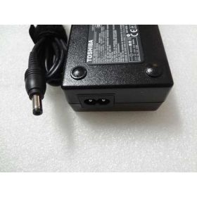 Toshiba PA3717E-1AC3 PA3717U-1ACA 120W Orjinal Notebook Adaptörü