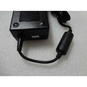Toshiba Satellite L850-126 Notebook 19V 6.32A 120W 5.5x2.5mm Orjinal Adaptörü