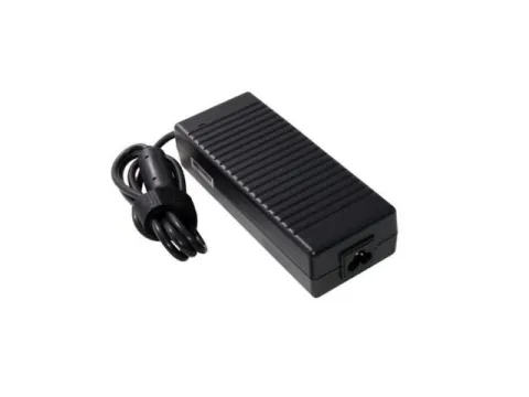 Toshiba Satellite P50T-A-12D 19V 6.32A 120W 5.5x2.5mm XEO Adaptörü