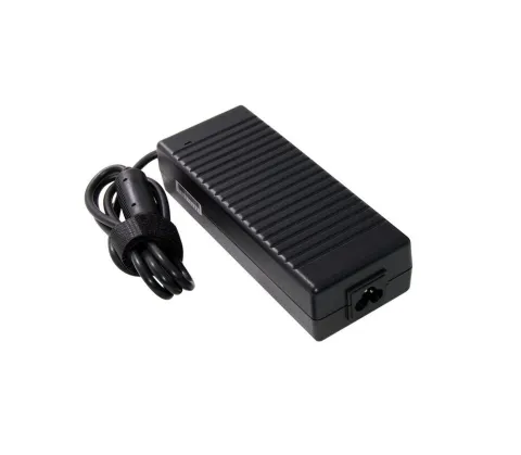 MSI PL62 7RC-022XTR XEO Notebook Adaptörü